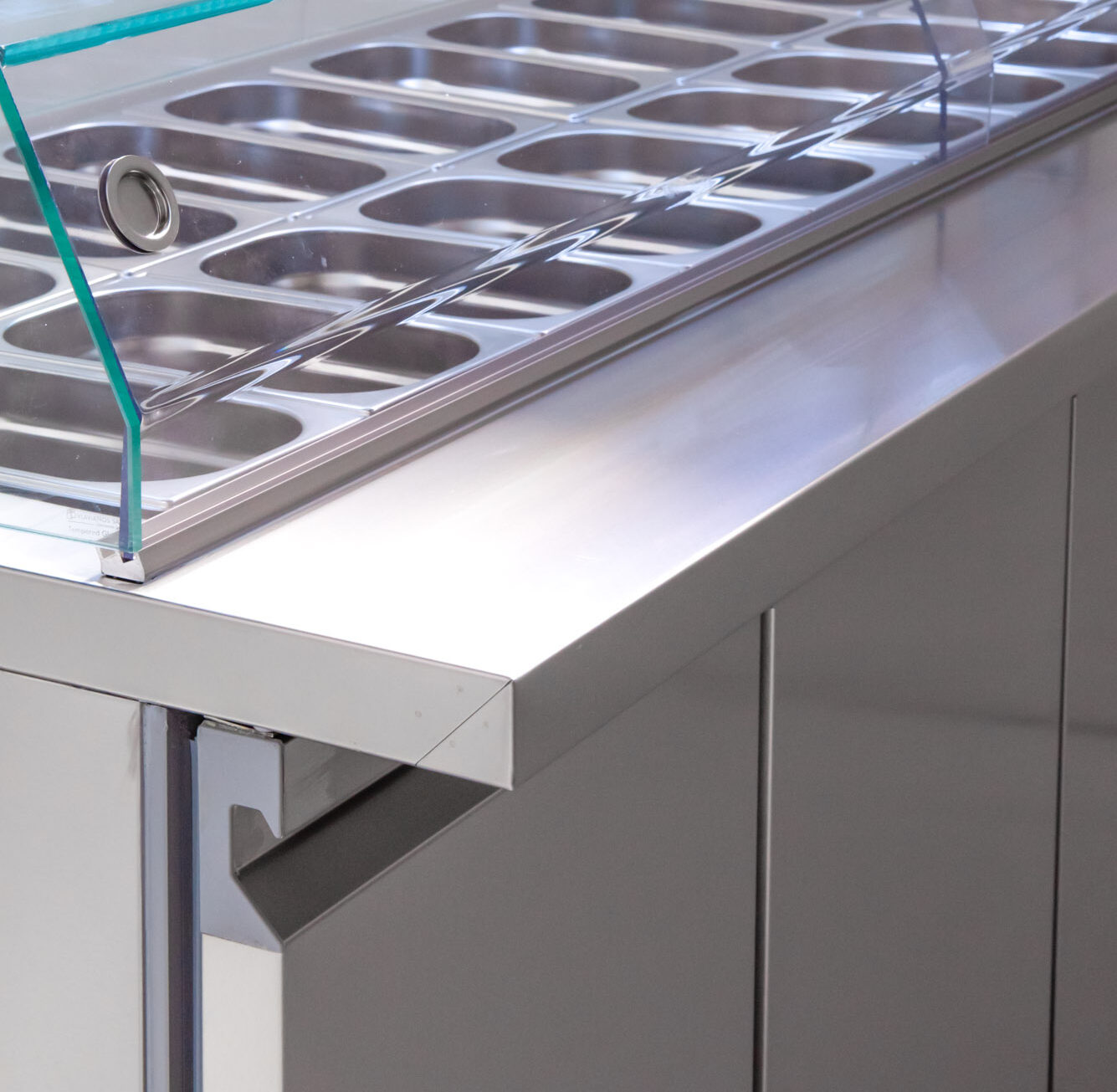 Preparation Stations with Stainless Steel Top - INOMAK Refrigerators - 3